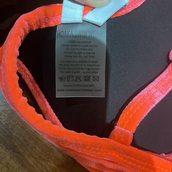 Hoaka bikini top and bottom - Picture 5 of 12